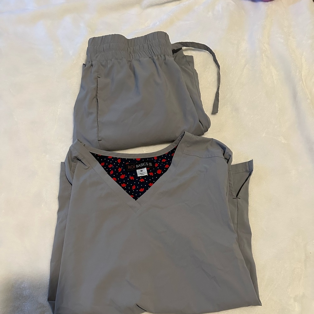 Brand new KOI scrubs.